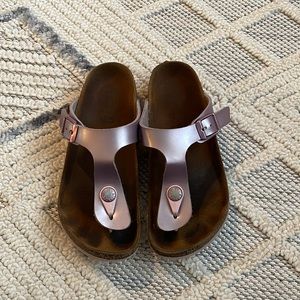 Kids Birkenstock Gizeh Sandals Size 13.5 (31)